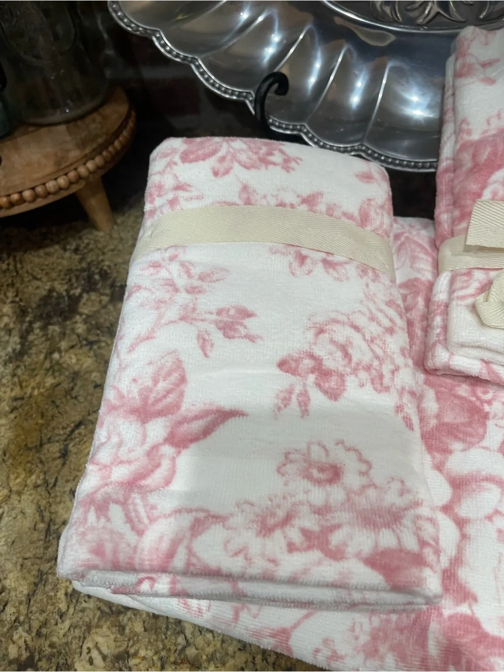 Laura Ashley Toile Delight Pink Towels Bundle - bath, hand & finger towels -NEW!